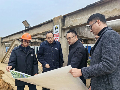 纳溪区委书记袁维荣带队调研top1体育科技创新产业孵化平台项目